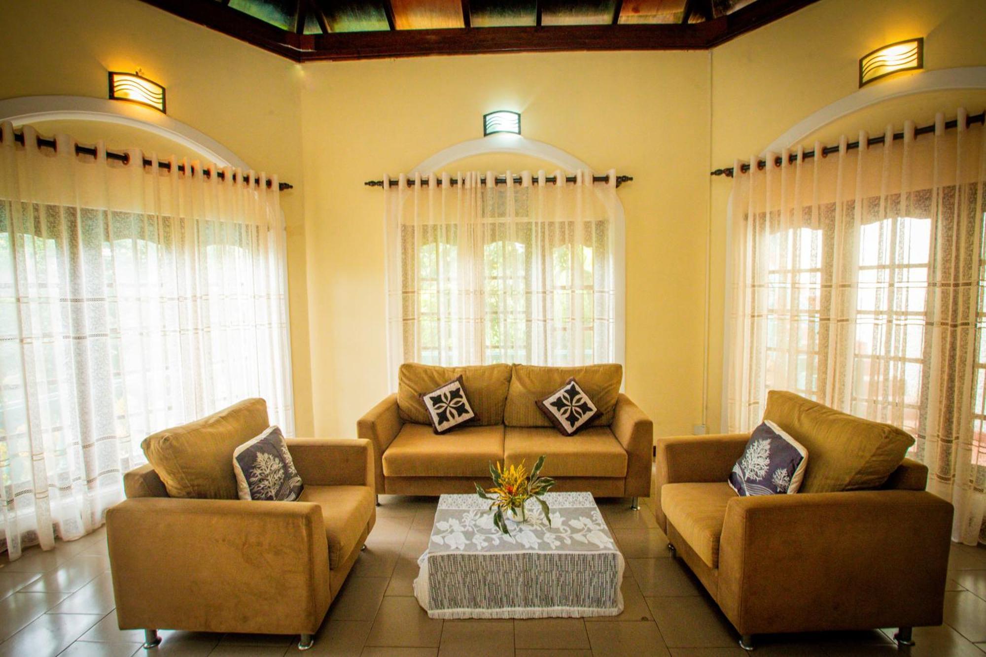 קנדי Sunbloom Inn מראה חיצוני תמונה